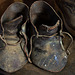 Chaussures d'enfant né sans cuillère d'argent dans la bouche - Marché Biron , Puces de Saint-Ouen