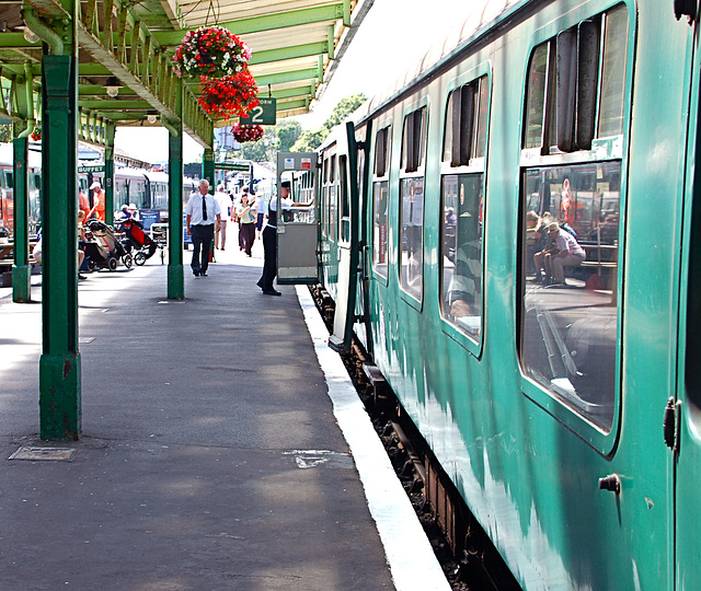 Platform 2