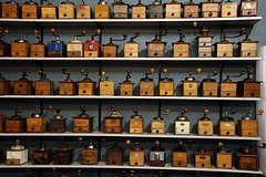 " Marc " de broyer du noir , en un tour de main il a fini dans le composteur .