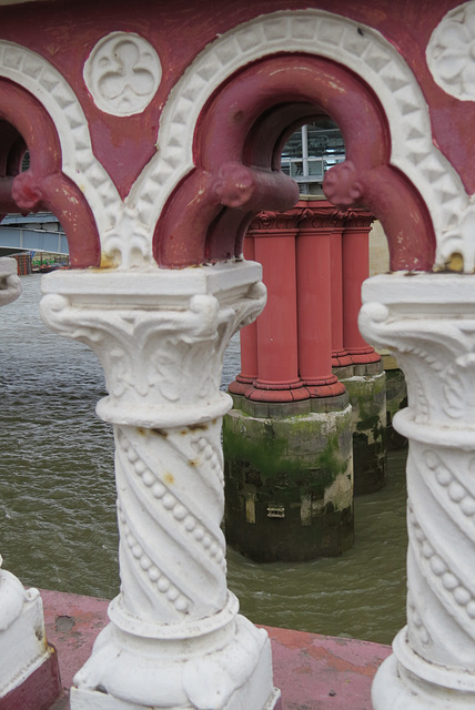 blackfriars bridge, london