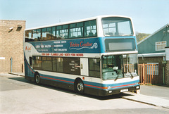 Yorkshire Coastliner 440 (YD02 UNB) at Malton – 15 Apr 2007 (569-31)