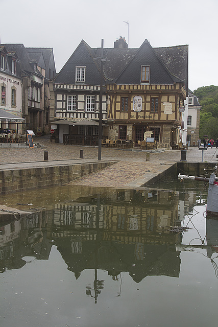 AURAY