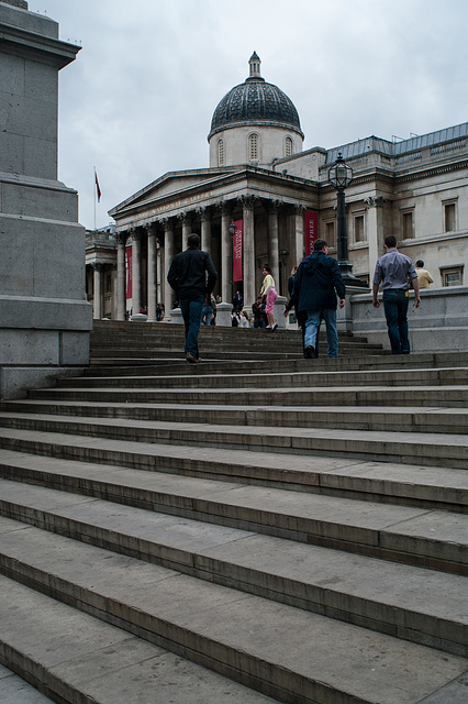 Trafalgar steps