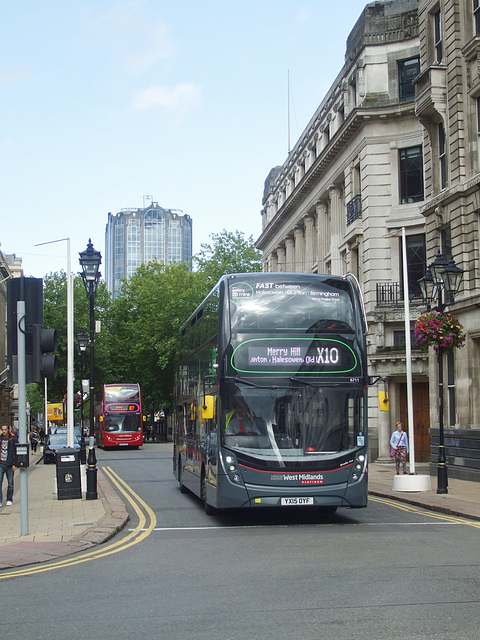 DSCF9509 National Express West Midlands 6711 (YX15 OYF) in Birmingham - 19 Aug 2017