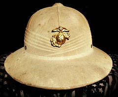 Marine pith helmet
