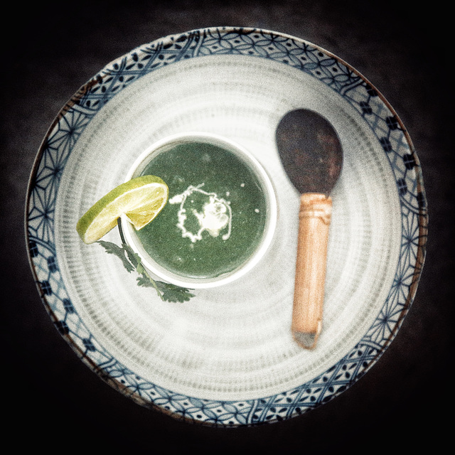 spinach soup with Thai flavours