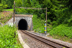 120527 entree tunnel Sihlbrugg