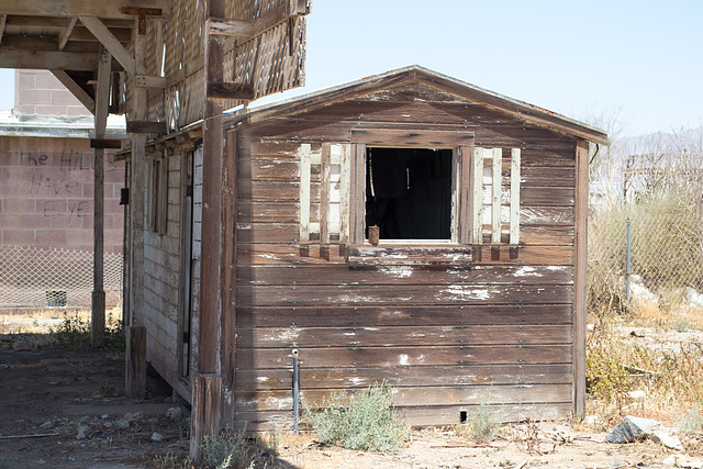Bombay Beach "Missing" (#0750)