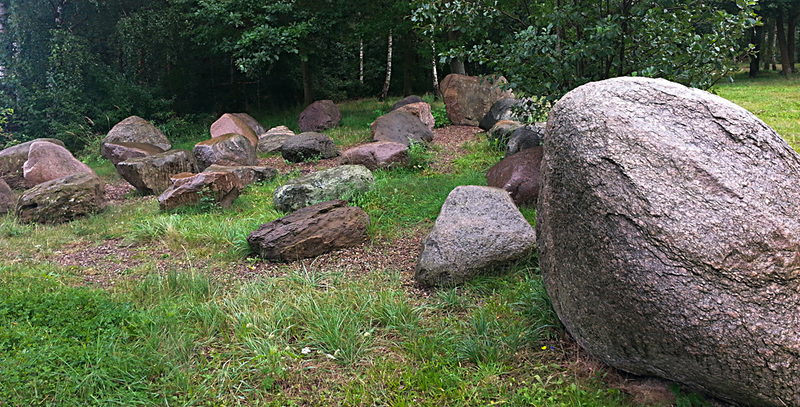 20150906 021Hw [D~SHG] Findlingsgarten, Rinteln-Möllenbeck