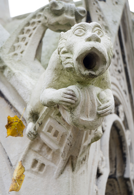 Tomb gargoyle, Kensal Green Cemetery