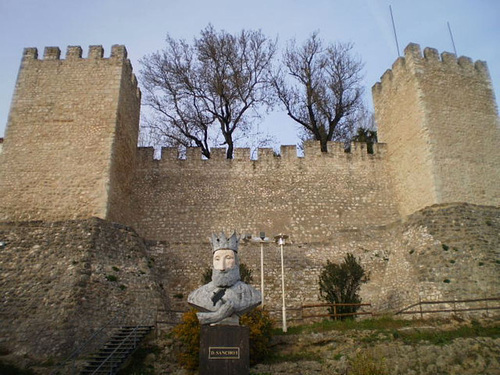 Castle and bust of Sancho I, second king of Portugal.