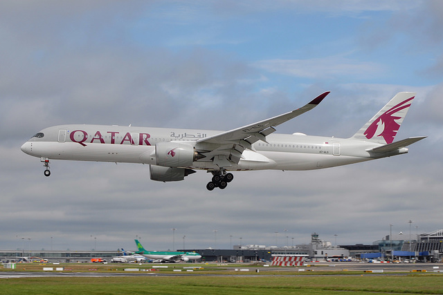 A7-ALS A350-941 Qatar Airways