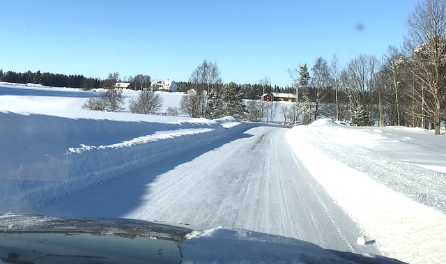 driving across Norderön