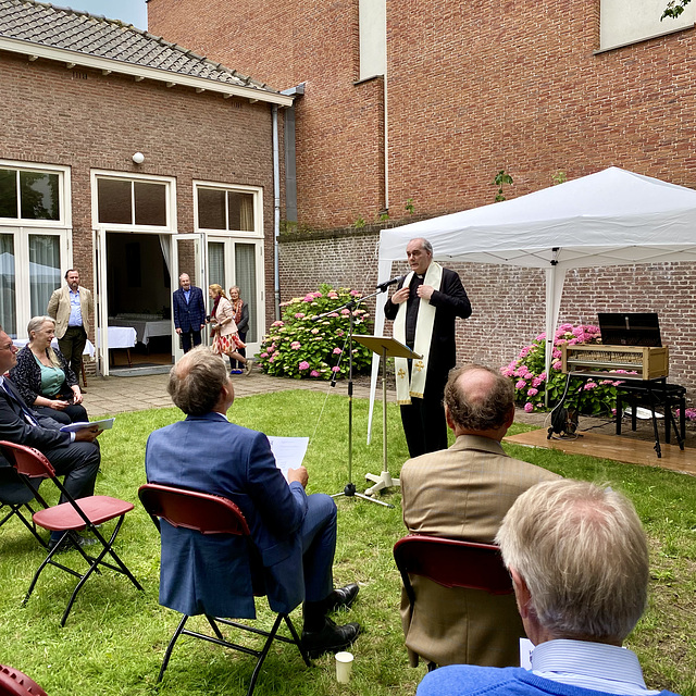 Consecration of the new carillon of the Lodewijkskerk