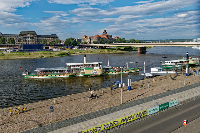 Dresden mit Carolabrücke