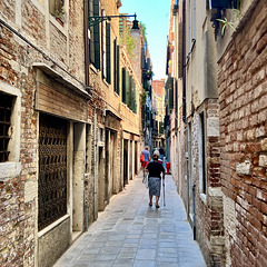 Venice 2022 – The narrow streets of Venice