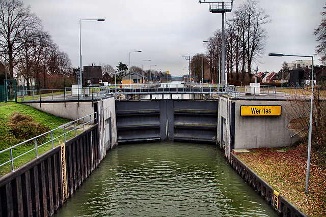 Datteln-Hamm-Kanal, Schleuse Werries (Hamm) / 16.12.2023