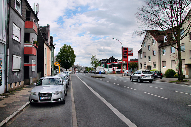 B235 Provinzialstraße (Dortmund-Lütgendortmund) / 27.04.2024