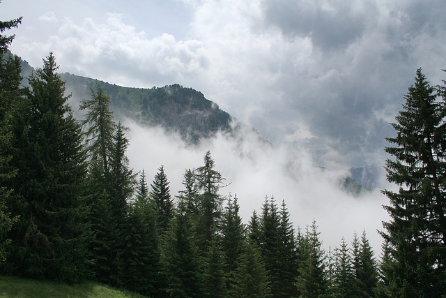 Clouds building over the Puflatsch Alm