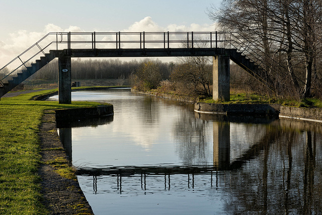 Leed-Liverpool canal at Pennington Flash