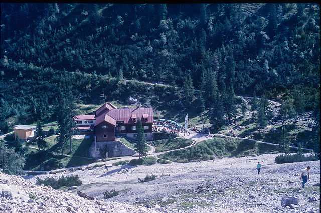 EF-DB-Höllentalangerhütte-0001