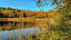 Der Rote See im Herbst