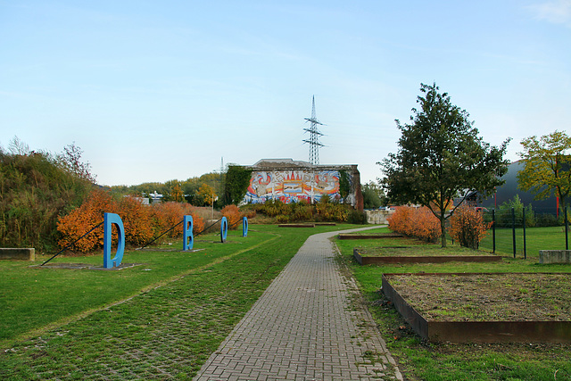 Zwischen den Fördermaschinenhäusern (Zeche Radbod 1/2/5, Hamm-Bockum-Hövel) / 13.10.2019