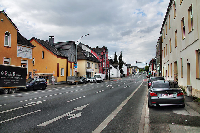 B235 Provinzialstraße (Dortmund-Lütgendortmund) / 27.04.2024