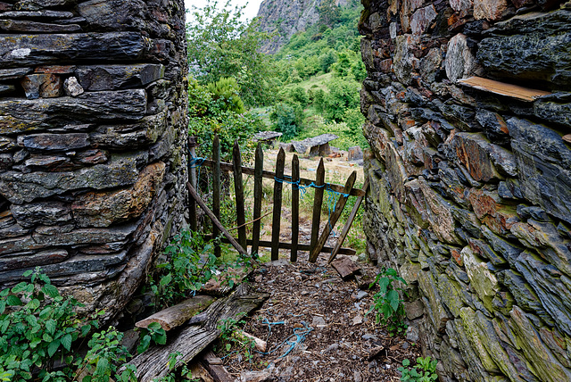 Aldeia da Pena, Portugal HFF