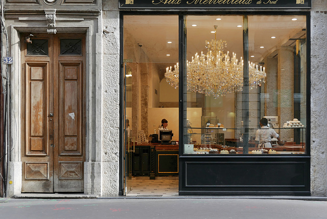 Une pâtisserie bien lustrée