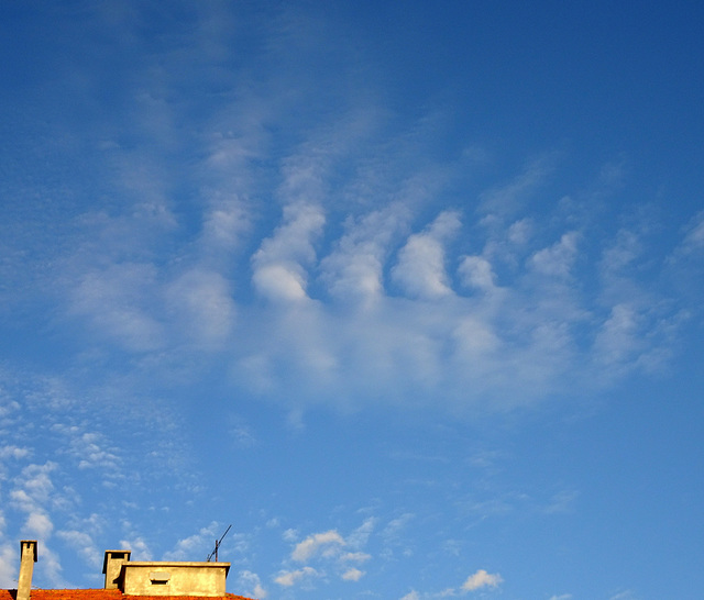 Clouds for surfing