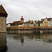 Luzern mit Wasserturm und Kapellbrücke
