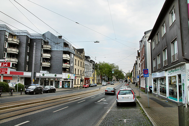 B226 Wittener Straße (Bochum-Altenbochum) / 7.05.2022