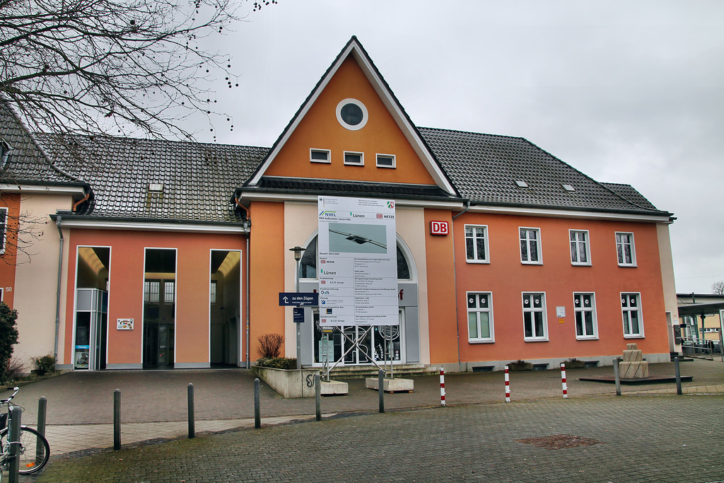 Lünen Hauptbahnhof, Empfangsgebäude / 4.03.2023