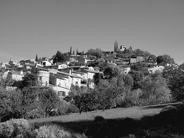 Mirmande en noir et blanc