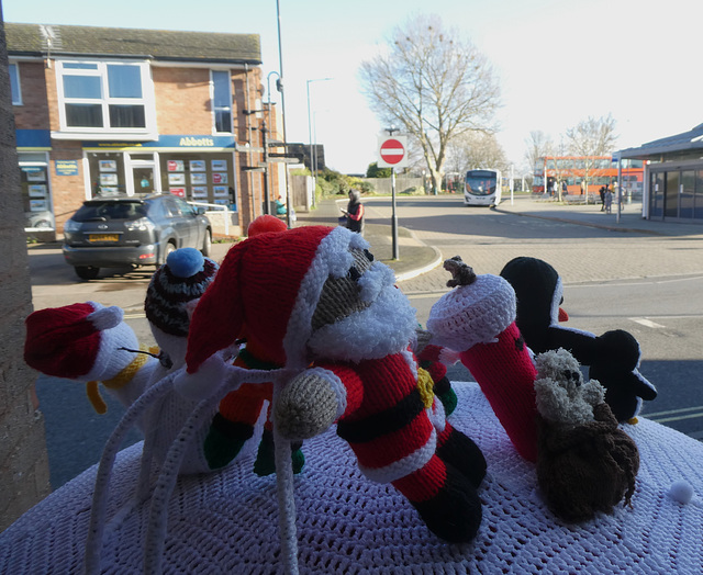 Christmas characters in Mildenhall - 14 Dec 2024 (P1200588) Christmas characters in Mildenhall - 14 Dec 2024 (P1200588)