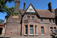 Wardown House Museum and Gallery