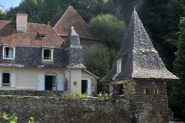 Ségur-le-Château