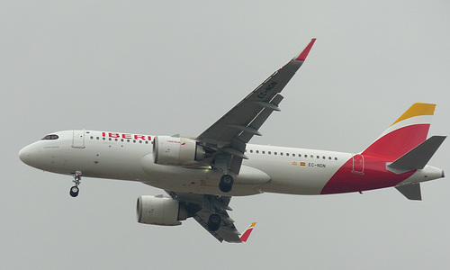 EC-NDN approaching Heathrow - 16 September 2019