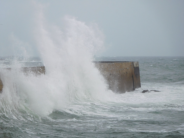 la mer s'agite,,,