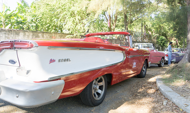 Edsel taxi, Havana