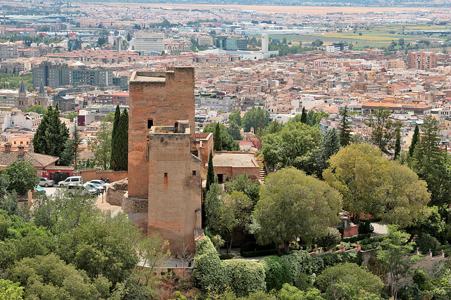 Alcazaba - Blick vom "Torre de la Rolvora" zu den "Torres Bermejas"