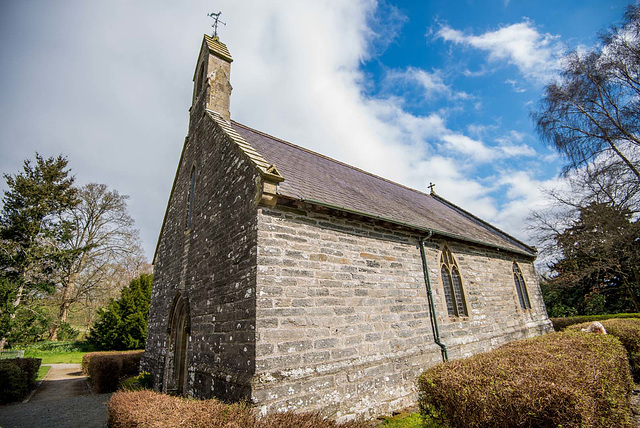 Rug Chapel2