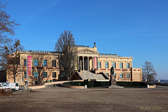 Schaut auf die Kunst!