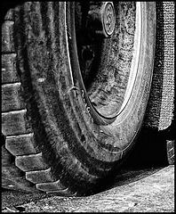 LORRY TYRE