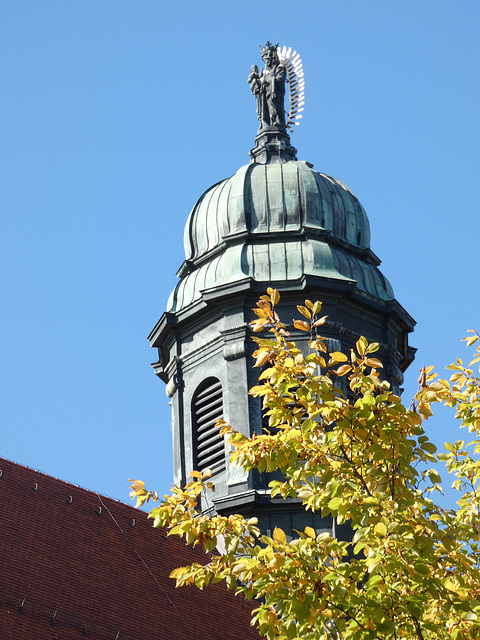 Turm der Basilika