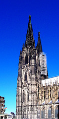 DE - Cologne - The City's main Landmark...