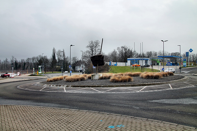 B235 Hauptstraße, Kreisverkehr (Bochum-Langendreer) / 11.02.2023