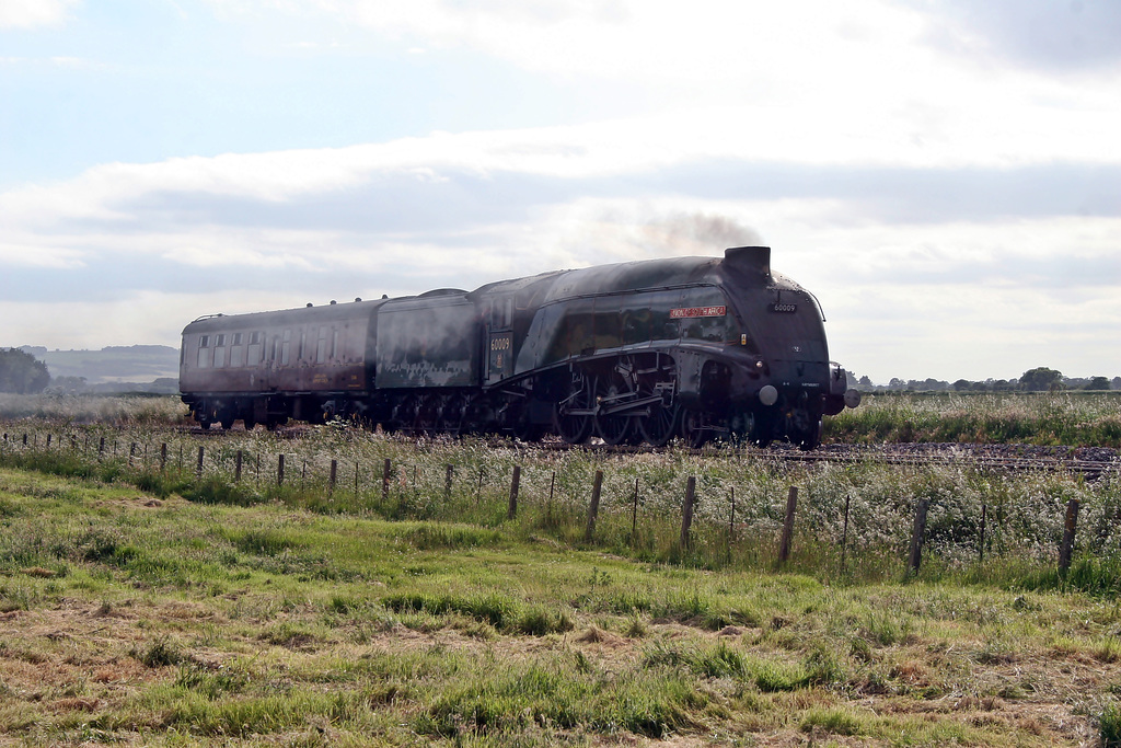 LNER class A4 60009 UNION OF SOUTH AFRICA on test running as 5Z68 York NRM - Scarborough at Willerby Carr crossing 16th June 2017