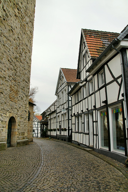 Fachwerkhäuser an der St.-Peter-Kirche (Waltrop) / 17.11.2019